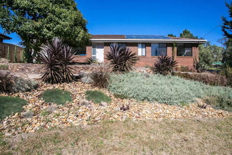 Fairhills - NEW LISTING, Beautifully Styled - Accommodation Sunshine Coast 8