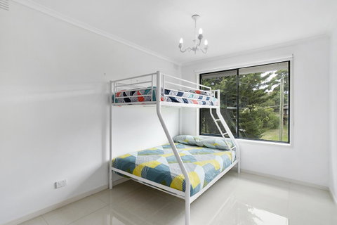 Fairhills - NEW LISTING, Beautifully Styled - Accommodation Sunshine Coast 6
