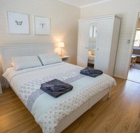 The Blue Door Villa - Accommodation Sunshine Coast