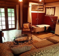 The Cabin - Accommodation Sunshine Coast