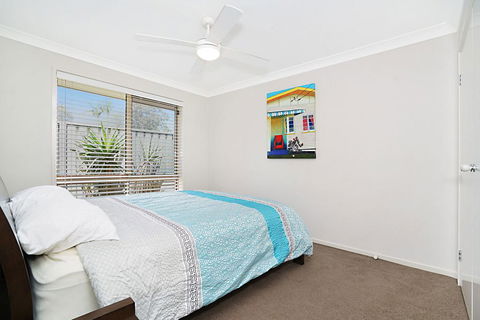 The Corso - Gorokan - Accommodation Sunshine Coast 3
