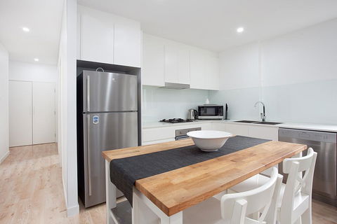 The Cove - L'Abode Accommodation - Accommodation Sunshine Coast 3