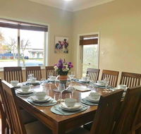 The Entertainer - Downtown Orange Sleeps 11 - Accommodation Sunshine Coast