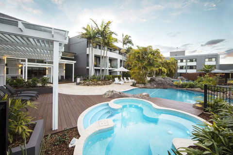 The Executive Inn, Newcastle - Accommodation Sunshine Coast 0