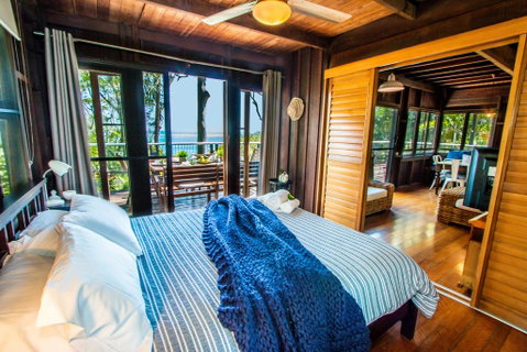 The Gallery - Accommodation Sunshine Coast 1