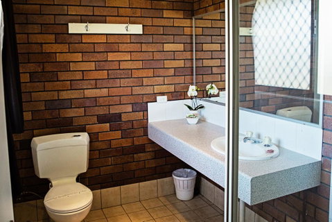 The Gallery Motor Inn - Accommodation Sunshine Coast 2