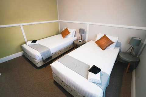 The Greenroof - Accommodation Sunshine Coast 3