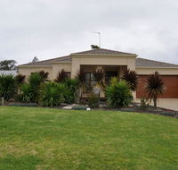 THE HAVEN - SURF SIDE - Accommodation Sunshine Coast