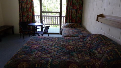 The Islands Inn Motel - Accommodation Sunshine Coast 3