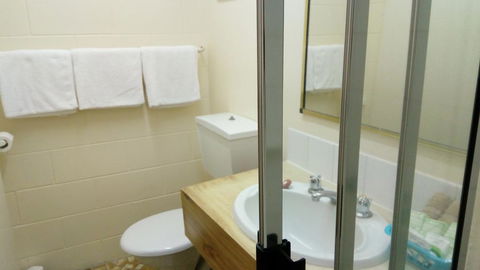 The Islands Inn Motel - Accommodation Sunshine Coast 2