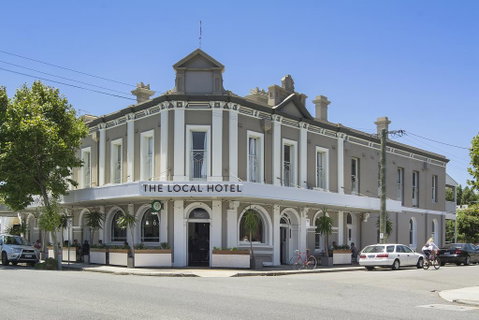 The Local Hotel - Accommodation Sunshine Coast 0