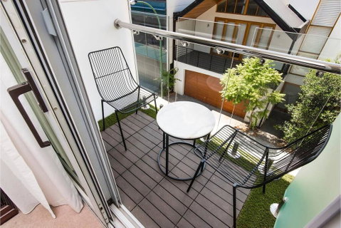 The Nest - Bohemian Space In Northbridge With Roof Terrace - Accommodation Sunshine Coast 2