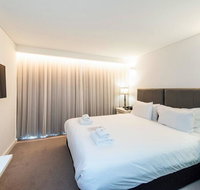 The Nest - Bright Space on Newcastle St with Roof Terrace - Accommodation Sunshine Coast