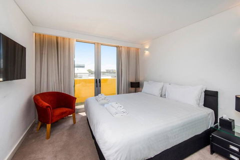 The Nest - Cosy Space On Newcastle Street With Roof Terrace - Accommodation Sunshine Coast 0