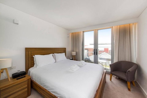 The Nest - Modern Room In Northbridge With Roof Terrace - Accommodation Sunshine Coast 0