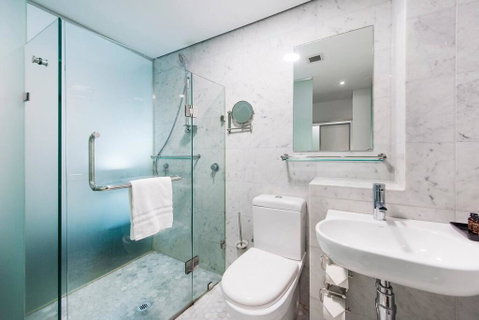 The Nest - Smart Suite On Newcastle St With Rooftop Views - Accommodation Sunshine Coast 2