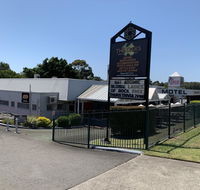 The Oaks Hotel Motel - Accommodation Sunshine Coast
