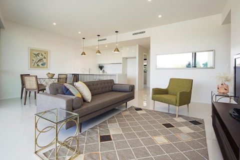 The Princess Bride - Executive 3BR Bulimba Apartment With Balcony In Central Location - Accommodation Sunshine Coast 0