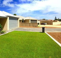 The Rosapark - Accommodation Sunshine Coast