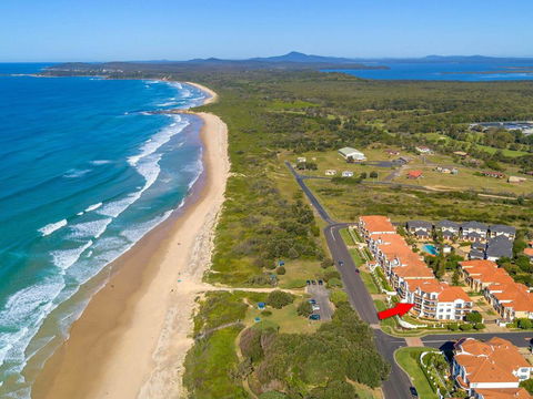 The Sands 7- Great Views Across The Ocean - Accommodation Sunshine Coast 0