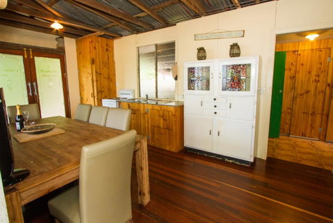The Shack - Accommodation Sunshine Coast 2