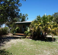 The Shack - Rainbow Beach The Ultimate Beach Shack 200m to beach - Accommodation Sunshine Coast