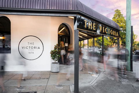 The Victoria Bathurst - Accommodation Sunshine Coast 0