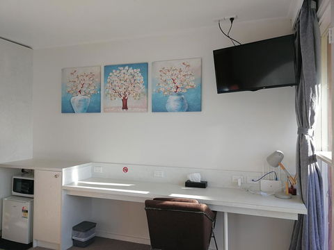 The Wurruk Motel - Accommodation Sunshine Coast 2