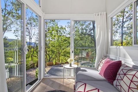 Tiny St Albans - Accommodation Sunshine Coast 3