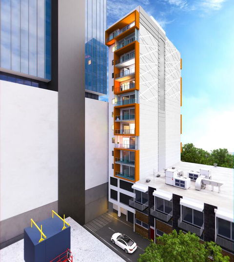 Tom's Court Hotel - Accommodation Sunshine Coast 1