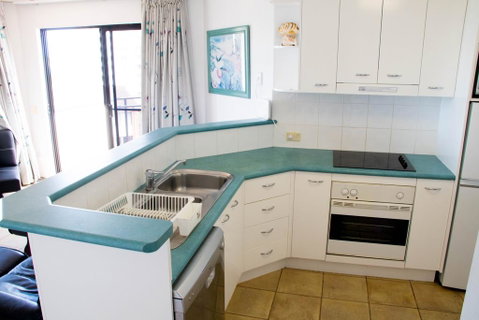 Top Floor Unit At The Caribbean Resort Mooloolaba - Accommodation Sunshine Coast 2