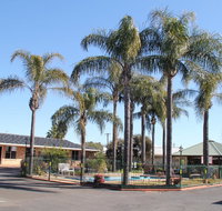 Town and Country Motor Inn - Accommodation Sunshine Coast