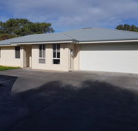 Towncrackers Guest house - Accommodation Sunshine Coast