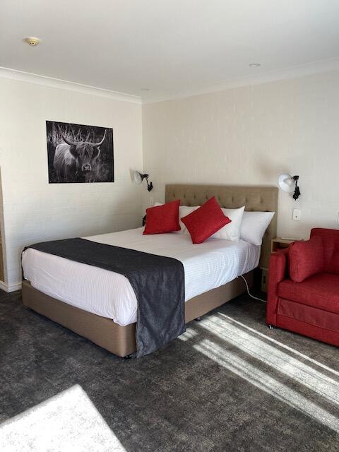Town Square Motel - Accommodation Sunshine Coast 3