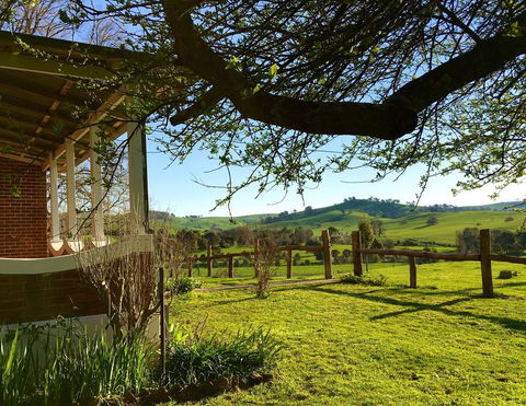 Tracton Homestead - Accommodation Sunshine Coast 1