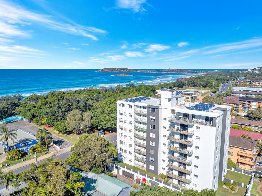 Lowanna NSW Accommodation Sunshine Coast