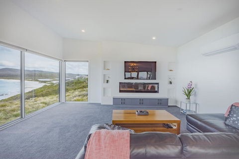 Tranquility Bay Of Fires - Accommodation Sunshine Coast 3
