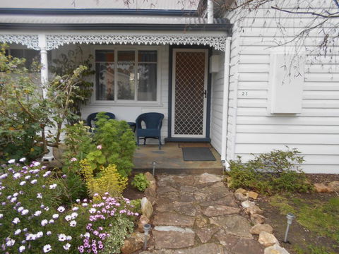 Travellers Rest B&B - Accommodation Sunshine Coast 3