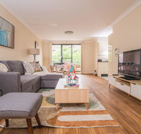 True Comfort 3bed2bath APT near Ashfield Station - Accommodation Sunshine Coast