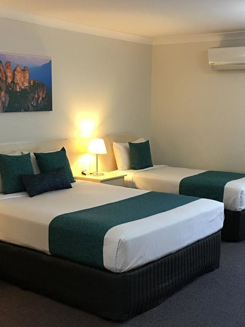 Tuckerbox Motor Inn - Accommodation Sunshine Coast 1