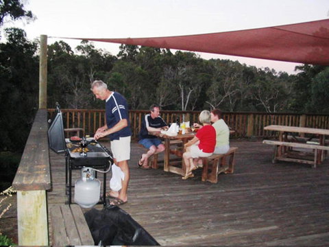 Tweed Valley Lodge - Accommodation Sunshine Coast 3