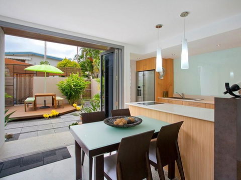 U3/27 Noosa Parade, Noosa Sound - Accommodation Sunshine Coast 1