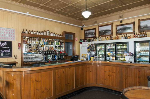 Ulmarra Hotel - Accommodation Sunshine Coast 2