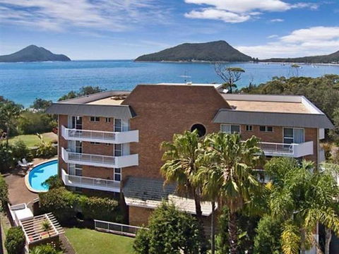 Unit 1 Albacore 12-14 Ondine Close Nelson Bay New South Wales 2315 - Accommodation Sunshine Coast 2