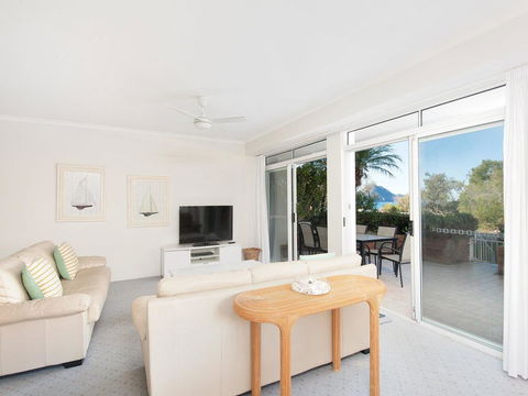 Unit 1 Albacore 12-14 Ondine Close Nelson Bay New South Wales 2315 - Accommodation Sunshine Coast 0