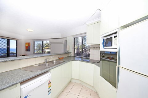 Unit 1, The Rocks, 1746 David Low Coolum Beach - 500 Bond - Accommodation Sunshine Coast 1