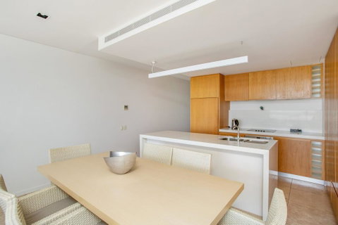 Unit 101 Plantation Resort - Rainbow Beach, Plantation Resort, Second Floor, Aircon, Pool, Spa - Accommodation Sunshine Coast 2