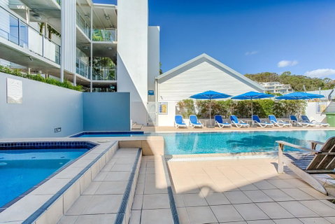 Unit 203 Plantation - Rainbow Beach, Plantation Resort Top Floor, Aircon, Free Wi-Fi - Accommodation Sunshine Coast 3