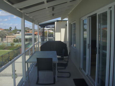 Unit 29 Ledge Point Village - Accommodation Sunshine Coast 3