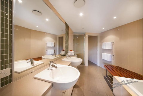 Unit 3 Loka Santi - Accommodation Sunshine Coast 3